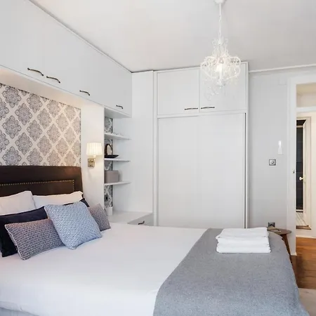 Bella Vista - Modern Classic In Heart Of City 리스본