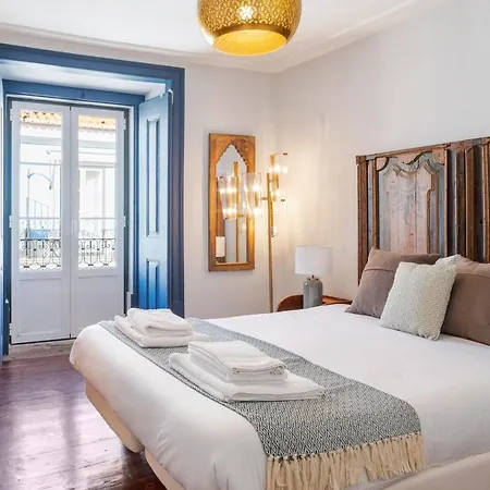 Bella Vista - Modern Classic In Heart Of City 아파트 리스본
